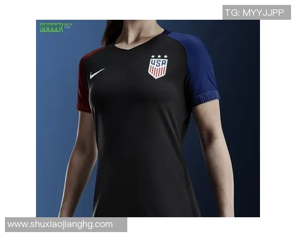 女足球明星球衣的魅力与影响力探讨：从时尚到运动的完美结合